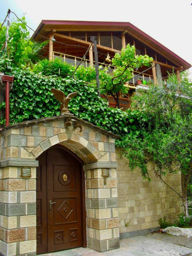 Alimeti Guesthouse Berat Ngoại thất bức ảnh
