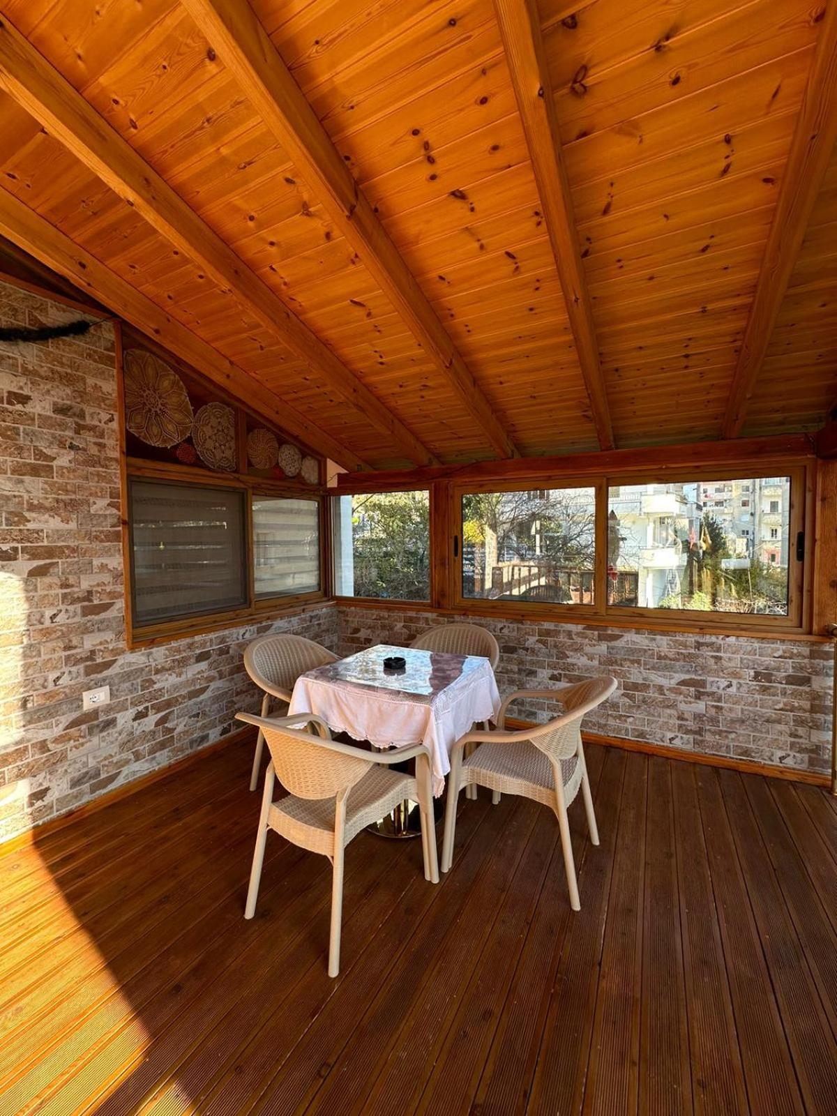 Alimeti Guesthouse Berat Ngoại thất bức ảnh