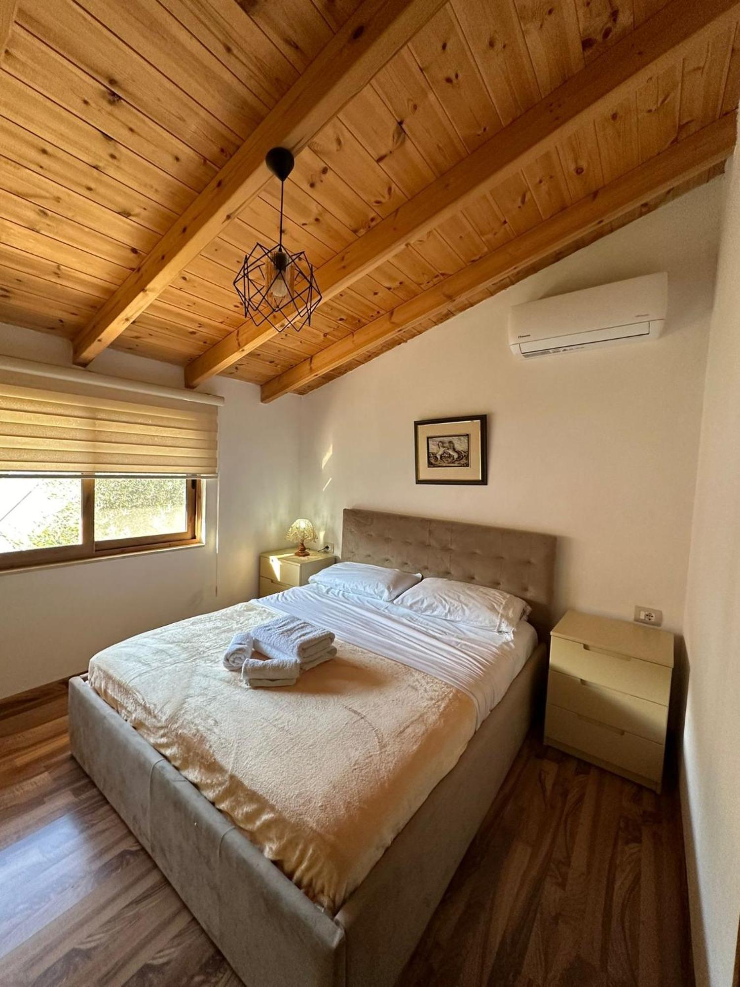 Alimeti Guesthouse Berat Ngoại thất bức ảnh