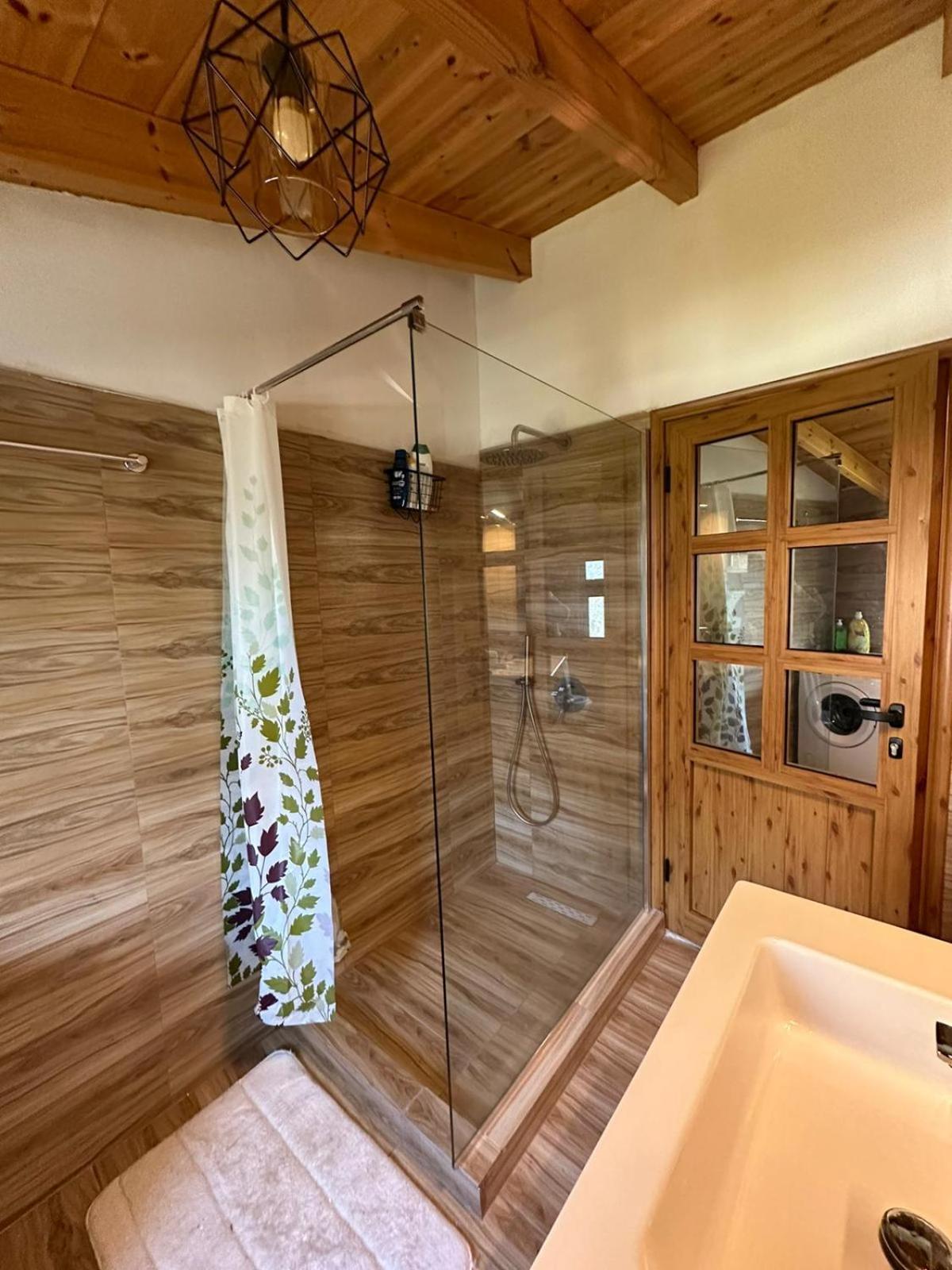 Alimeti Guesthouse Berat Ngoại thất bức ảnh